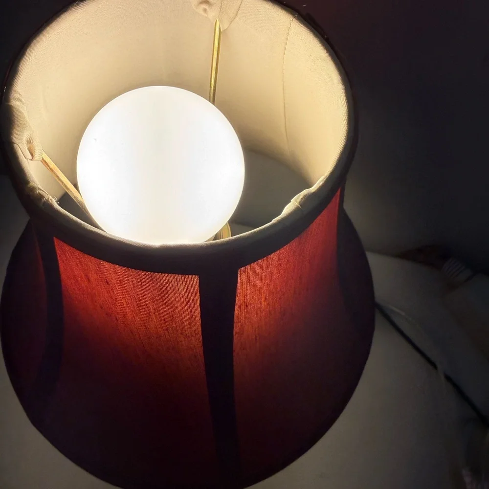 Vintage Nautical  Gold Faceted‎ Whale Table Accent Lamp Red Shade Decor ~12”